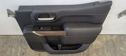 2019 SILVRDO15 RH REAR DOOR PANEL TRIM HC CREW CAB 30350 - image 6