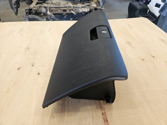 2019 SILVRDO15 LOWER GLOVE BOX JET BLACK 84093881 30353 - image 1
