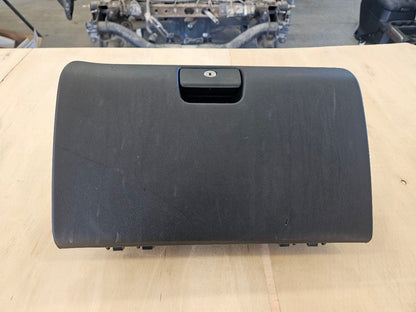 2019 SILVRDO15 LOWER GLOVE BOX JET BLACK 84093881 30353 - image 2