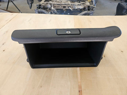 2019 SILVRDO15 LOWER GLOVE BOX JET BLACK 84093881 30353 - image 6