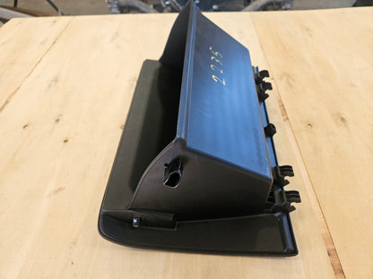 2019 SILVRDO15 LOWER GLOVE BOX JET BLACK 84093881 30353 - image 9