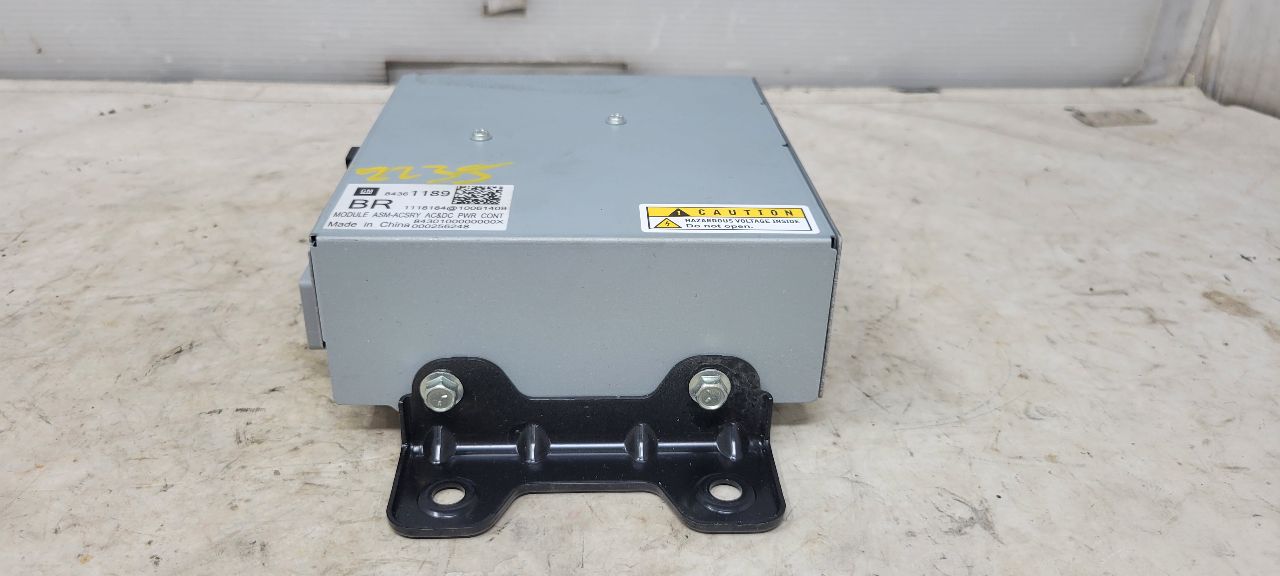 2019 SILVRDO15 AC DC POWER CONTROL MODULE 84361189 30354 - image 2