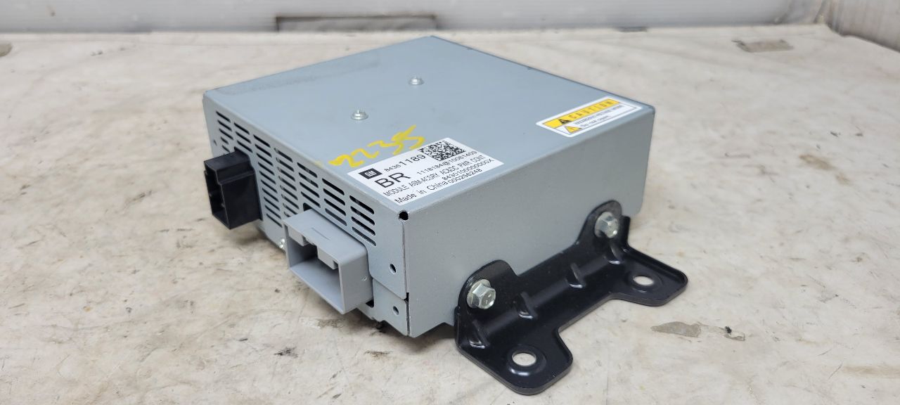 2019 SILVRDO15 AC DC POWER CONTROL MODULE 84361189 30354 - image 9