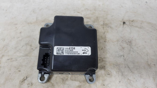 2019 SILVRDO15 STEERING COLUMN LOCK MODULE 13524104 30376 - image 1