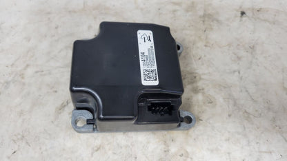 2019 SILVRDO15 STEERING COLUMN LOCK MODULE 13524104 30376 - image 3