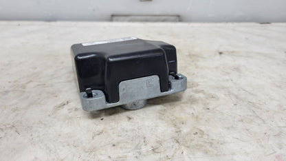 2019 SILVRDO15 STEERING COLUMN LOCK MODULE 13524104 30376 - image 5