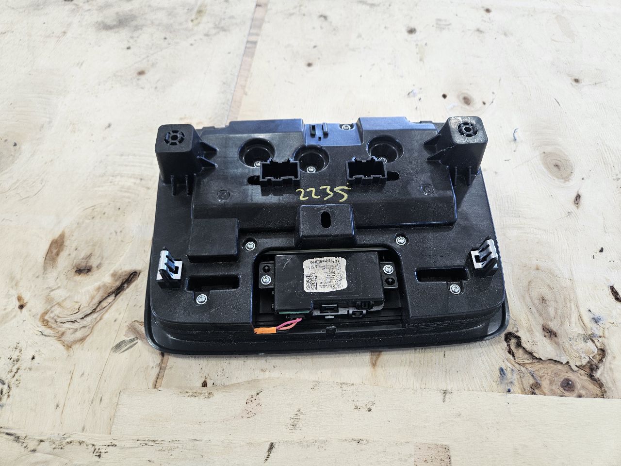 2019 SILVRDO15 OVERHEAD CONSOLE BLACK W/HOMELINK 30396 - image 5