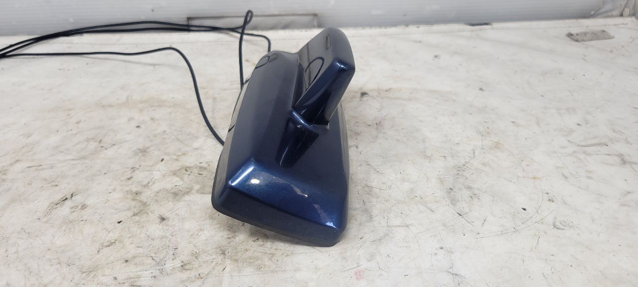 2019 SILVRDO15 SHARK FIN ANTENNA BLUE GA0 84425638 30404 - image 3