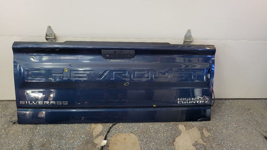 2019 SILVRDO15 TAILGATE BLUE GA0 QT6 UV2 PARK DING 30414 - image 1
