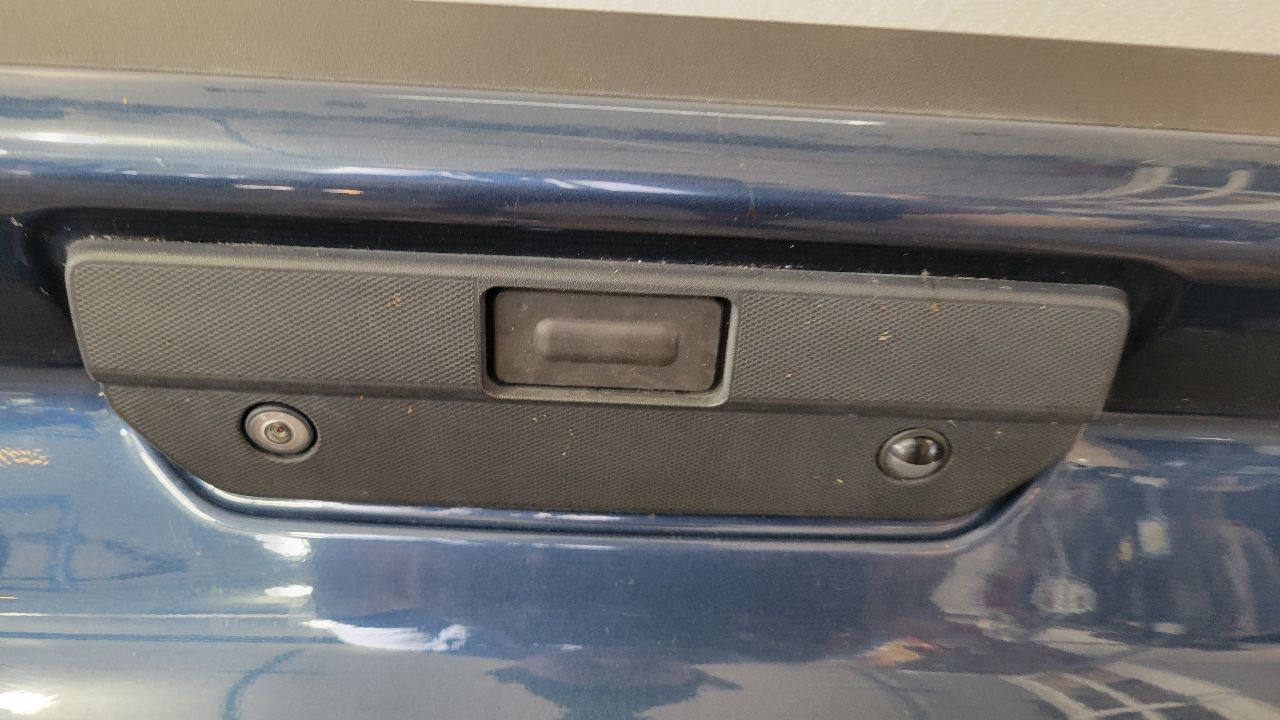 2019 SILVRDO15 TAILGATE BLUE GA0 QT6 UV2 PARK DING 30414 - image 14