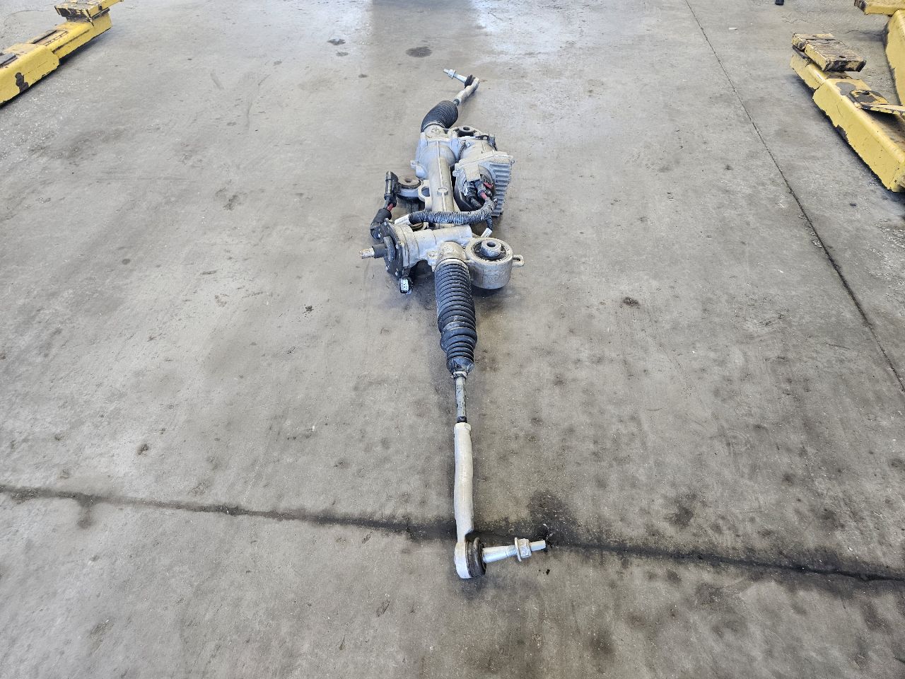 2019 SILVRDO15 OEM STEERING RACK 64K MI 84536372 30435 - image 6