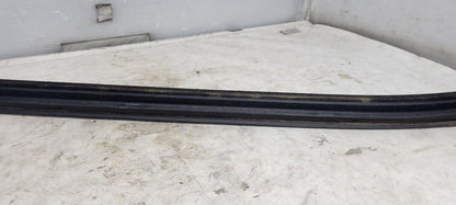 2019 SILVRDO15 RH REAR DOOR BELT REVEAL 84549260 30499 - image 8