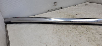 2019 SILVRDO15 RH FRONT BELT REVEAL 84543797 30501 - image 4