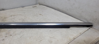2019 SILVRDO15 RH FRONT BELT REVEAL 84543797 30501 - image 6