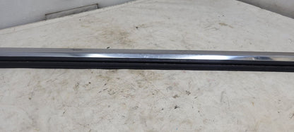 2019 SILVRDO15 RH FRONT BELT REVEAL 84543797 30501 - image 7