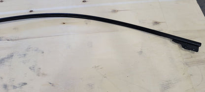 2019 SILVRDO15 LH FRONT UPPER REVEAL MOLDING TRIM 30503 - image 9
