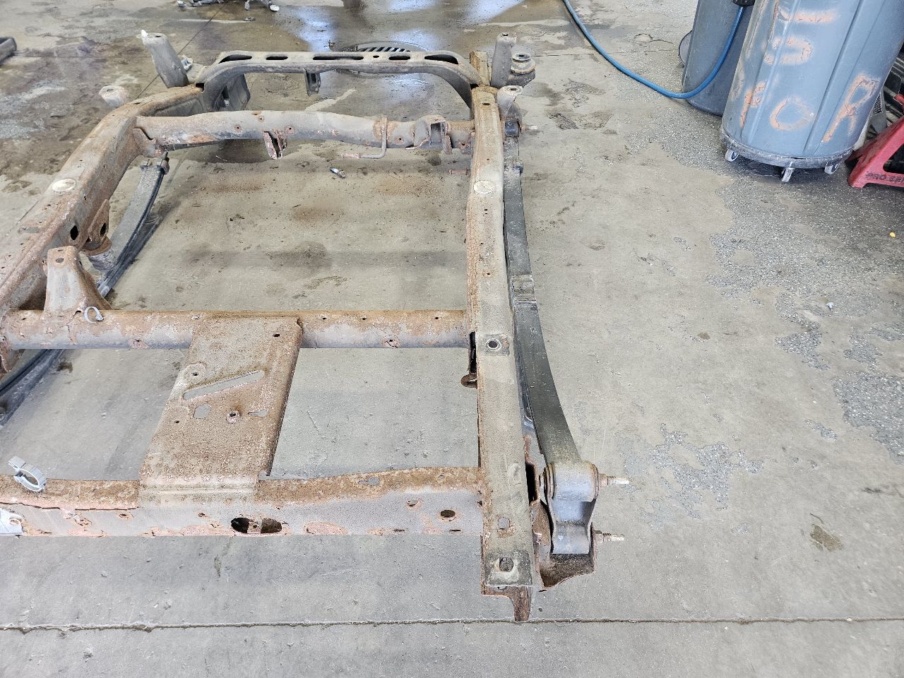 2018 SILVRDO15 REAR FRAME CUT 6'6" BED 30567 - image 12