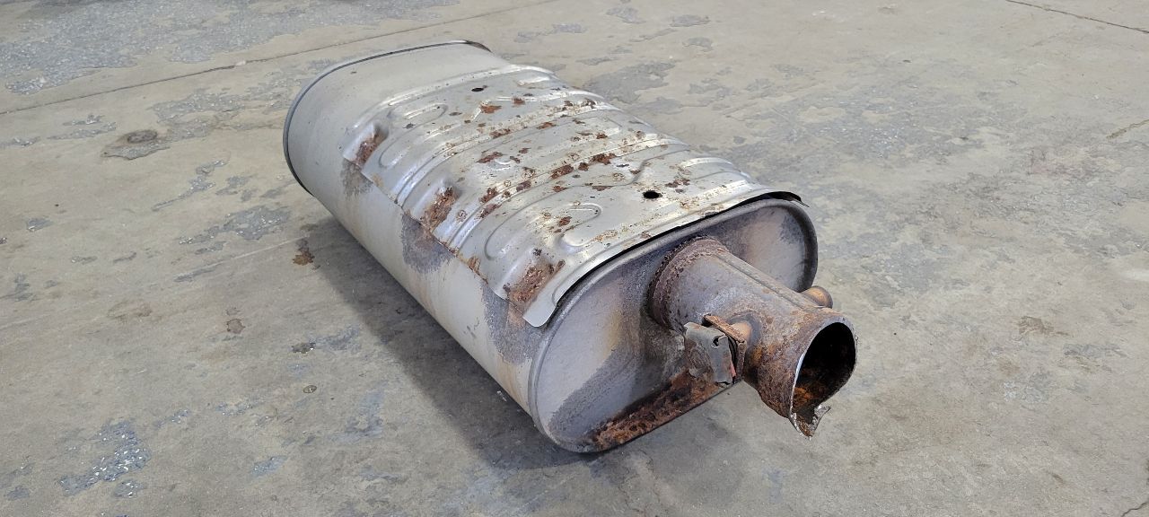 2018 SILVRDO15 OEM L86 6.2L EXHAUST MUFFLER & VALVE 30572 - image 6
