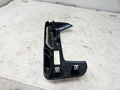 2018 SILVRDO15 RH DASH DEFROST VENT TRIM 23136579 30576 - image 9