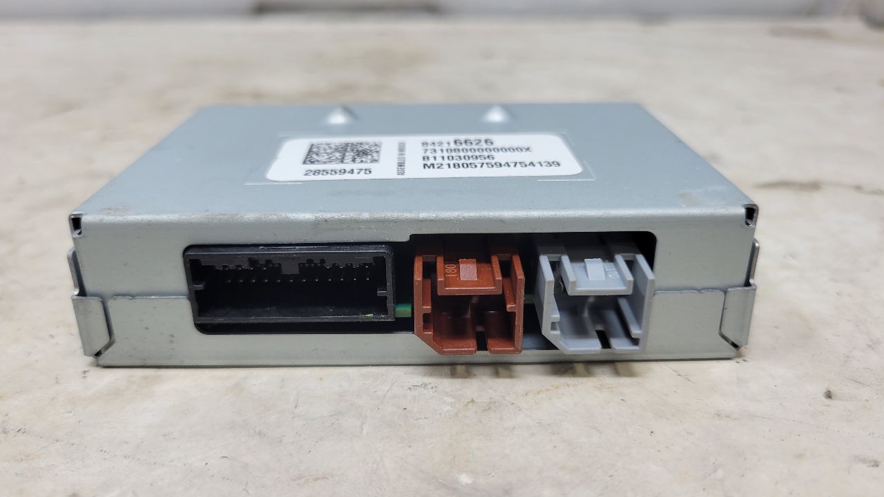 2018 SILVRDO15 HMI BYPASS MODULE 84216626 30591 - image 2