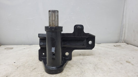2018 SILVRDO15 LH POWER RUNNING BOARD HINGE ONLY 30637 - image 1