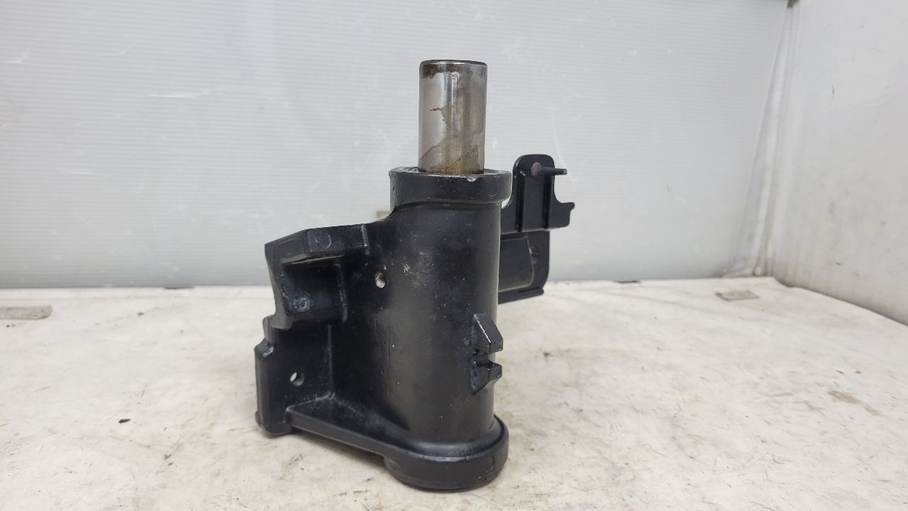 2018 SILVRDO15 LH POWER RUNNING BOARD HINGE ONLY 30637 - image 3