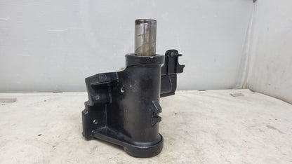 2018 SILVRDO15 LH POWER RUNNING BOARD HINGE ONLY 30637 - image 3