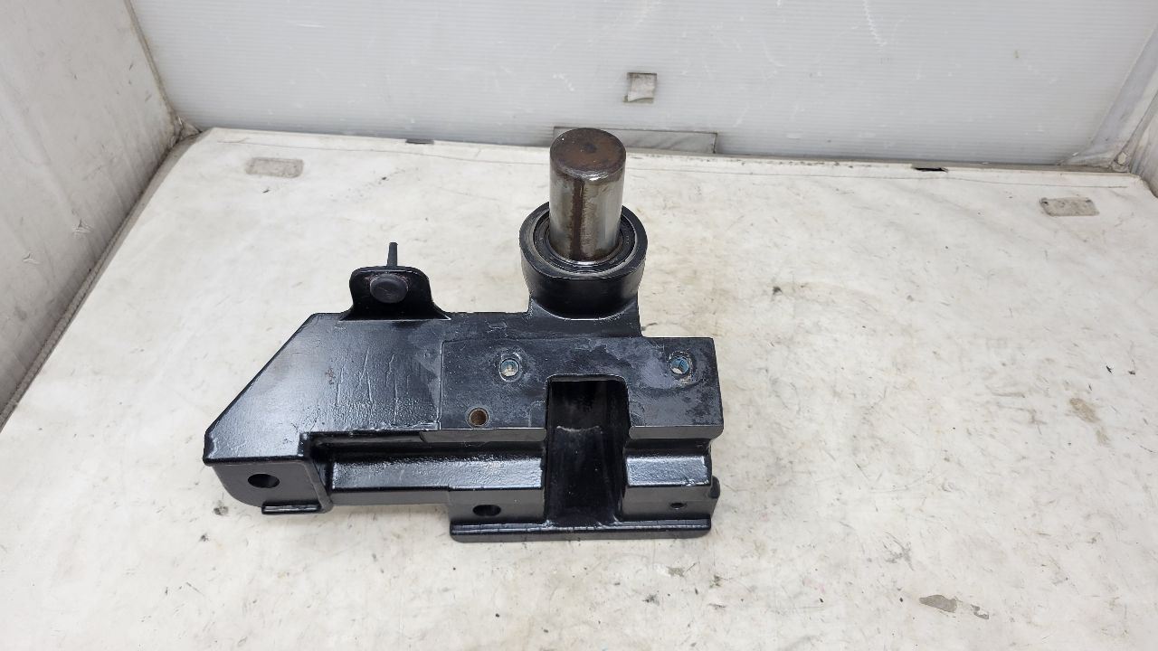 2018 SILVRDO15 LH POWER RUNNING BOARD HINGE ONLY 30637 - image 9