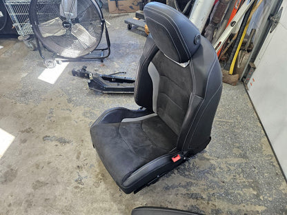 2019 CAMARO FRONT & REAR RECARO SEATS HEATED 30640 - image 8