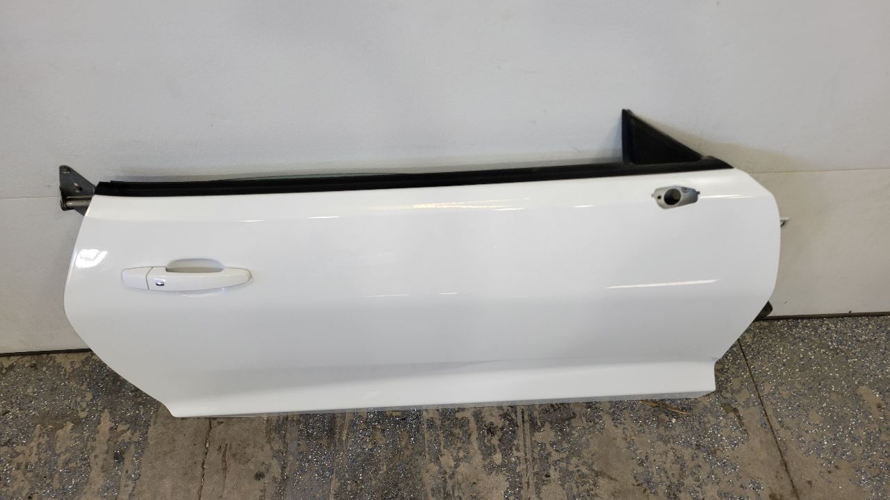 2019 CAMARO RH FRONT DOOR SUMMIT WHITE 000 GAZ 30642 - image 2