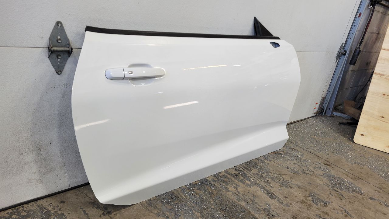 2019 CAMARO RH FRONT DOOR SUMMIT WHITE 000 GAZ 30642 - image 5