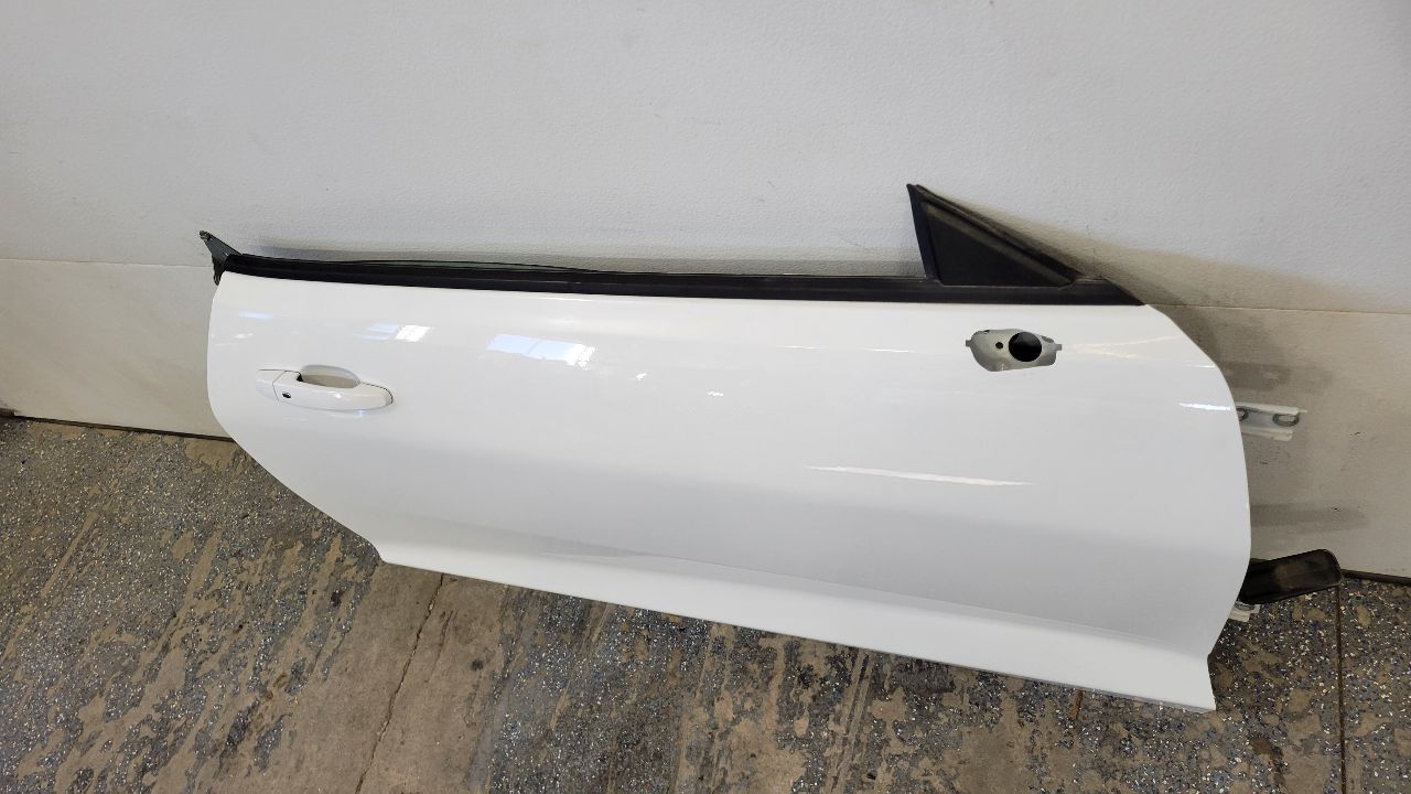 2019 CAMARO RH FRONT DOOR SUMMIT WHITE 000 GAZ 30642 - image 3