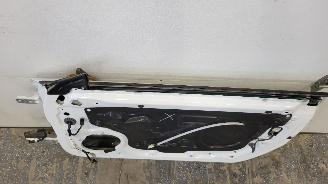 2019 CAMARO RH FRONT DOOR SUMMIT WHITE 000 GAZ 30642 - image 15