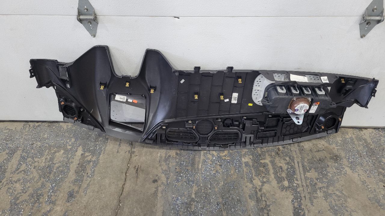 2019 CAMARO UPPER DASH PANEL W/HUD CUTOUT & BAG 30672 - image 10