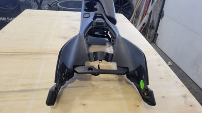 2019 CAMARO CENTER CONSOLE BLACK MANUAL TRANS 30726 - image 10