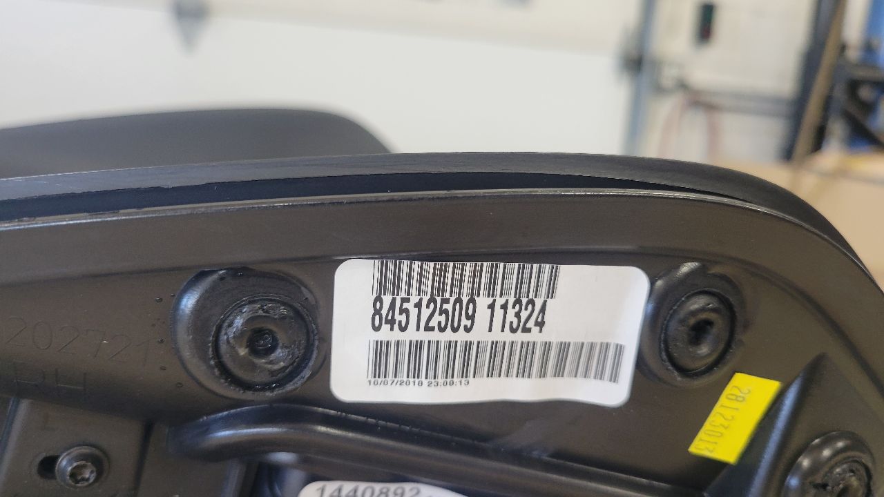 2019 CAMARO CENTER CONSOLE BLACK MANUAL TRANS 30726 - image 12