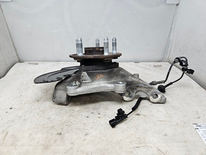 2019 CAMARO LH DRIVER FRONT SPINDLE W/HUB 28K 30745 - image 3