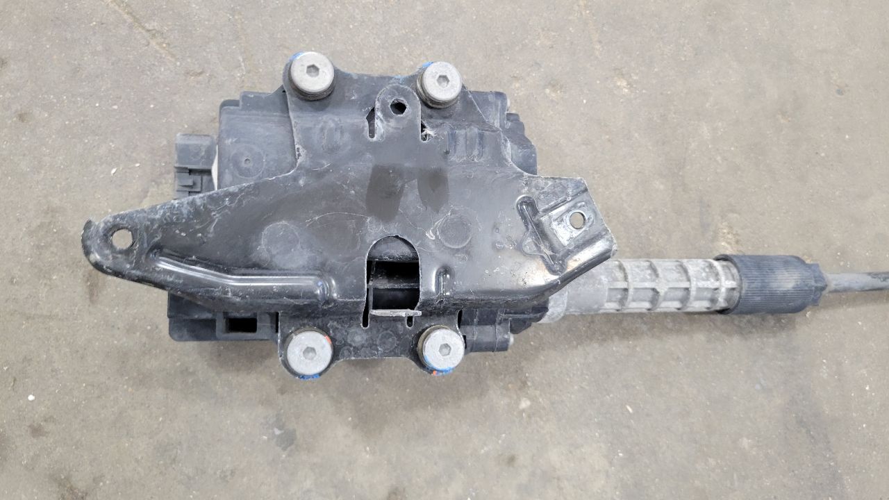2019 CAMARO ELECTRONIC PARK BRAKE ACTUATOR 30750 - image 9