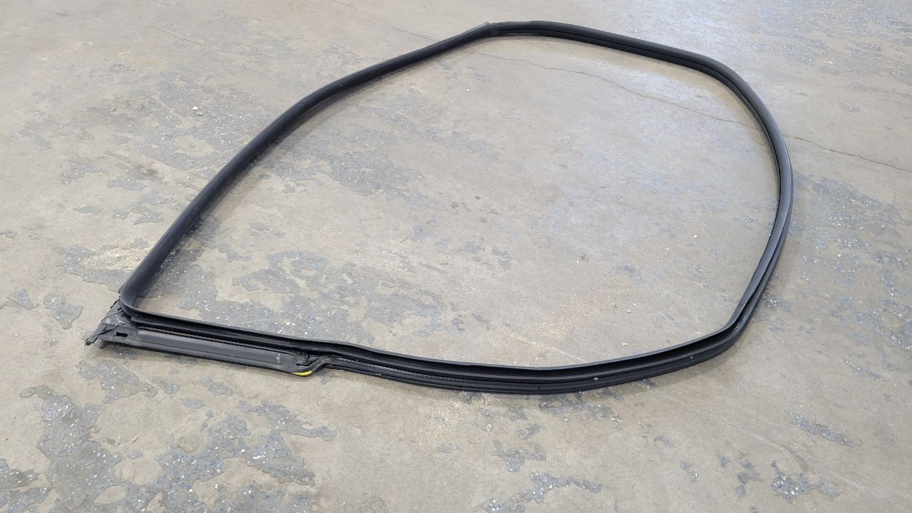 2019 CAMARO DRIVER LH DOOR WEATHERSTRIPPING 30755 - image 10