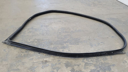 2019 CAMARO OEM RIGHT RH DOOR WEATHERSTRIPPING 30756 - image 10