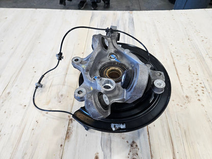 2019 CAMARO RH PASSENGER REAR SPINDLE W/HUB 28K 30791 - image 6
