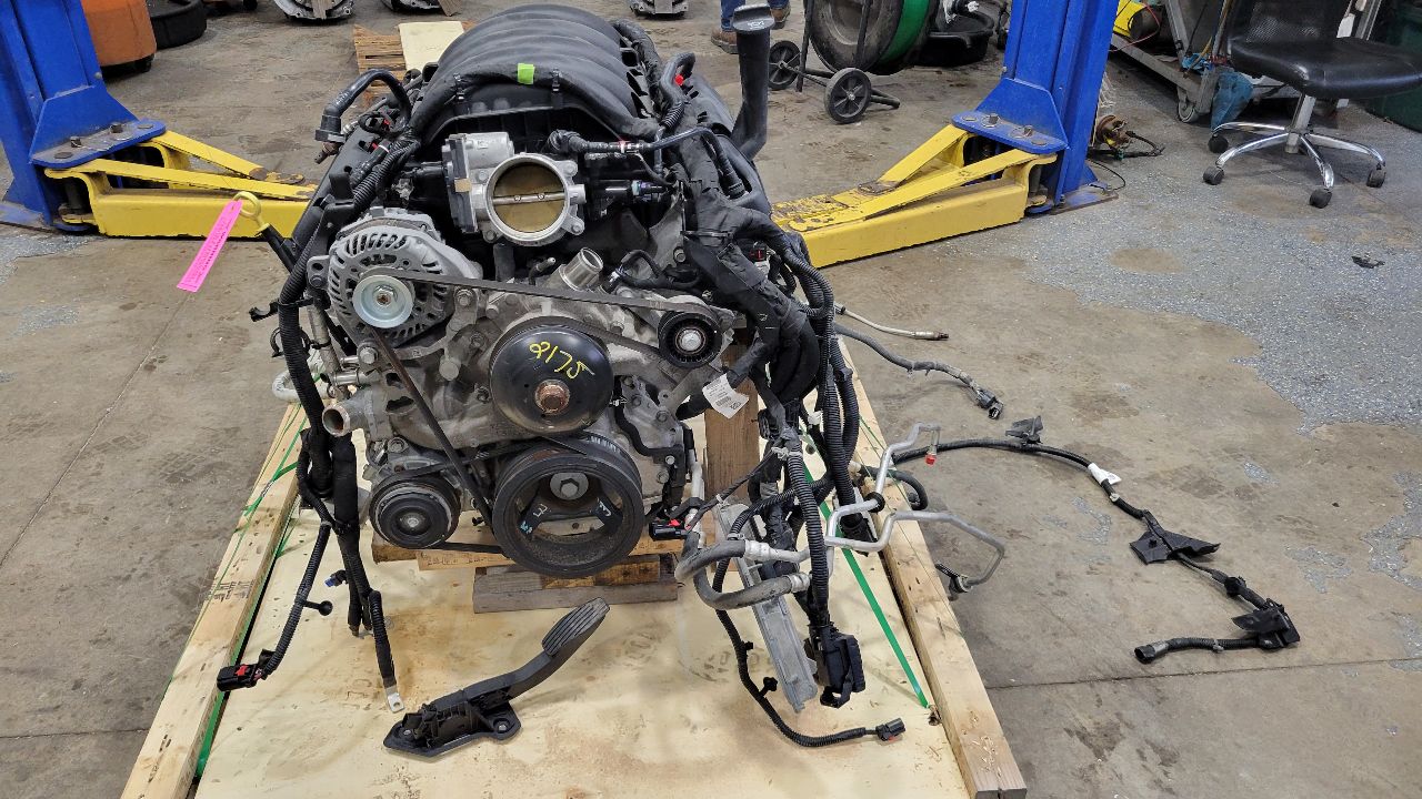 2022 SILVRDO15 6.2L L87 ENGINE 25K MILES 30810 - image 2