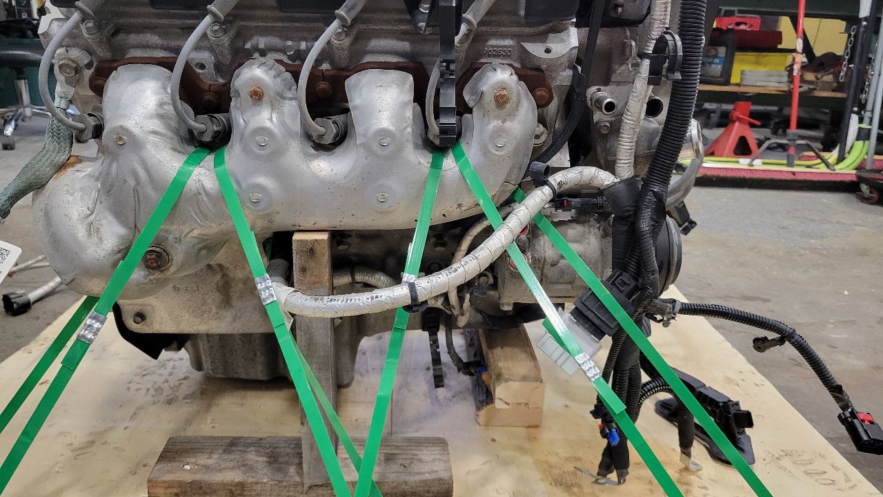 2022 SILVRDO15 6.2L L87 ENGINE 25K MILES 30810 - image 6