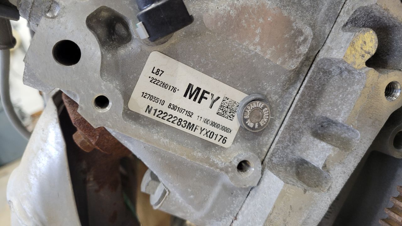2022 SILVRDO15 6.2L L87 ENGINE 25K MILES 30810 - image 11