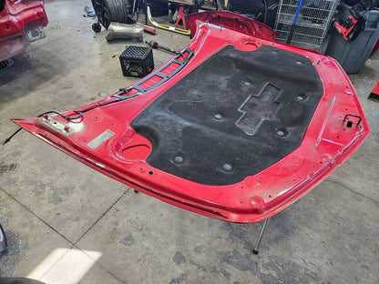 2013 CAMARO HOOD VICTORY RED GCN 1 TINY DING 2P0 30826 - image 8