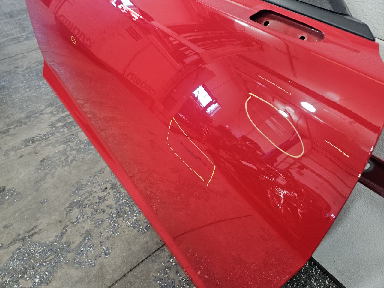 2013 CAMARO RH DOOR RED GCN COUPLE PARKING DINGS 30827 - image 6