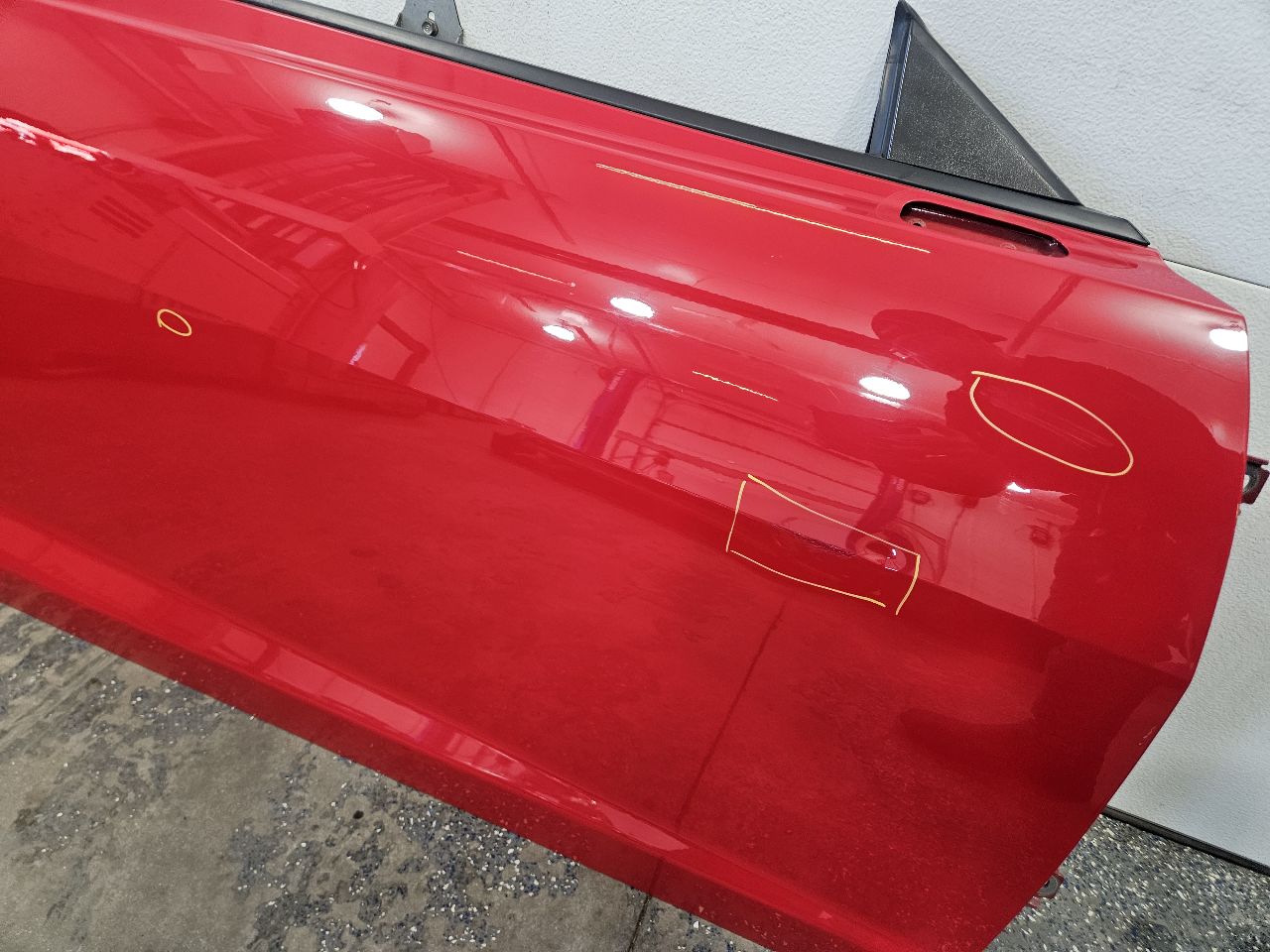 2013 CAMARO RH DOOR RED GCN COUPLE PARKING DINGS 30827 - image 7