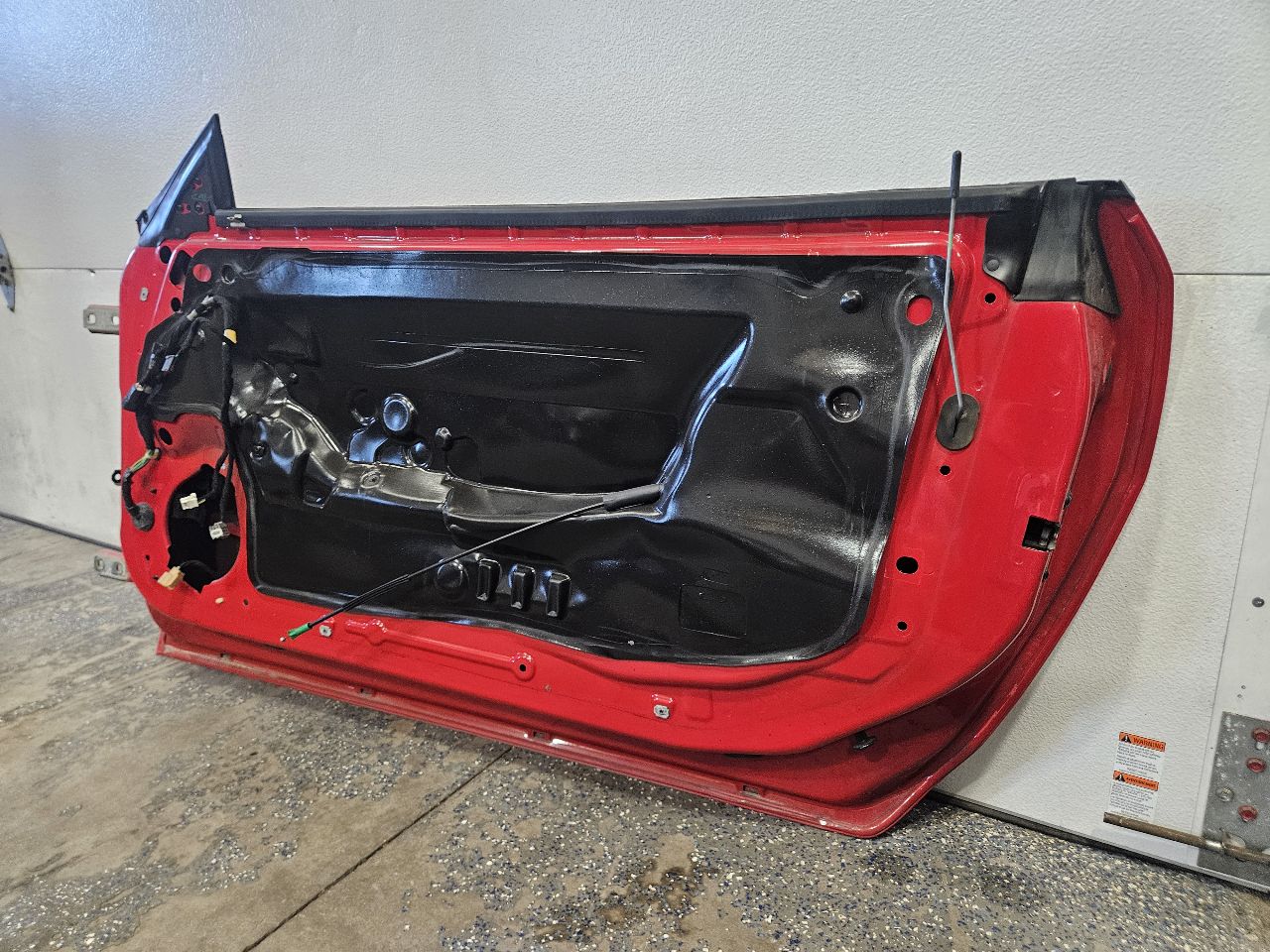 2013 CAMARO RH DOOR RED GCN COUPLE PARKING DINGS 30827 - image 11