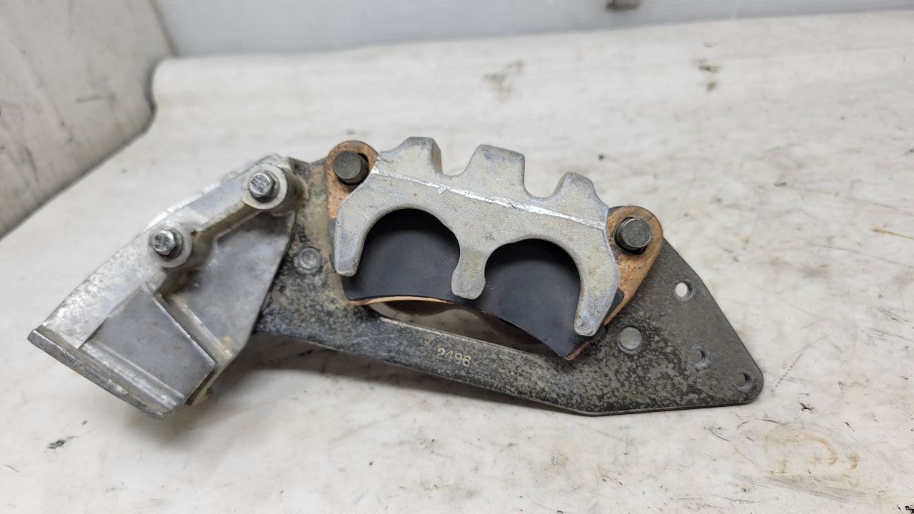 2019 POLUTV FRONT RH BRAKE CALIPER & BRACKET 30896 - image 1