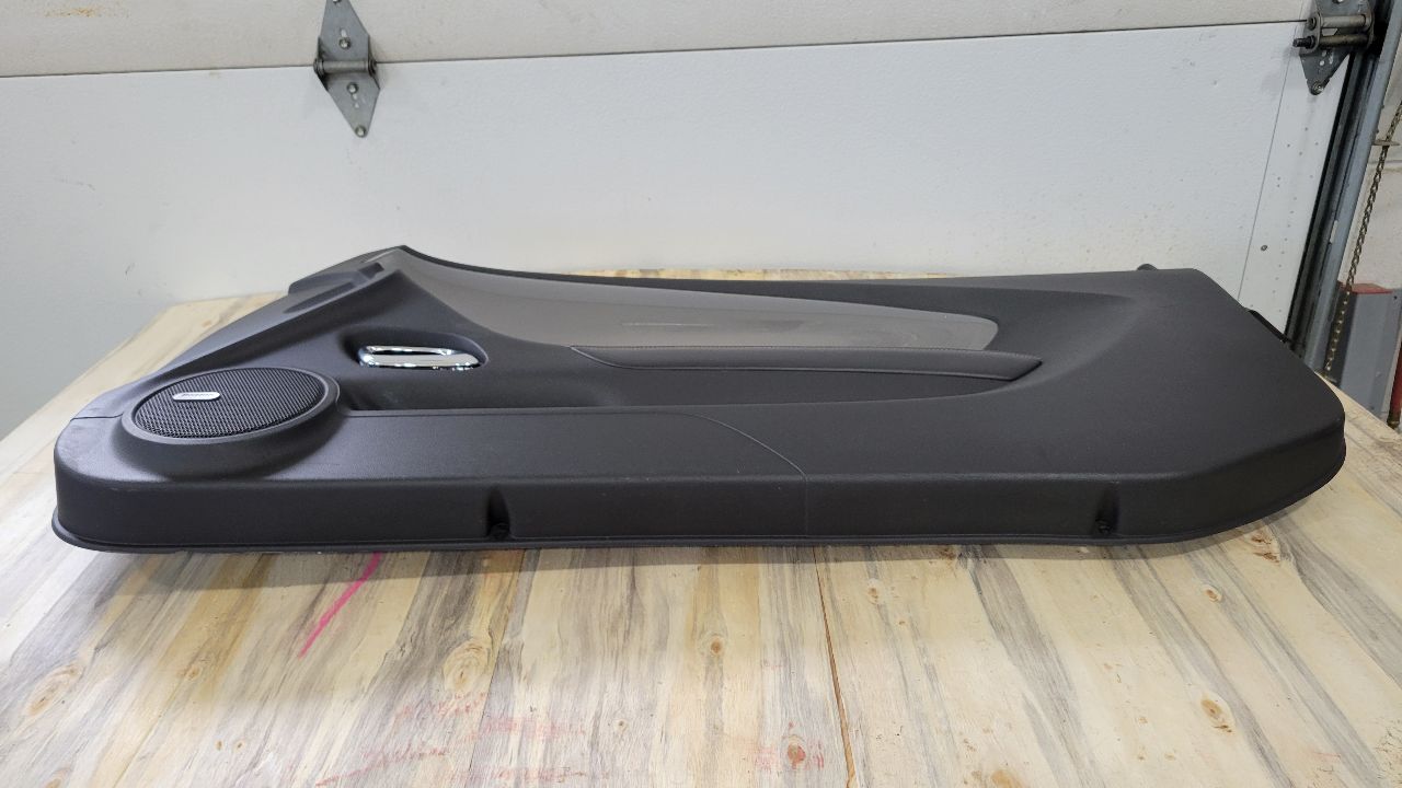 2010 CAMARO RH PASSENGER DOOR PANEL TRIM 30922 - image 8